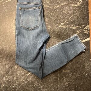 Madewell 10” HighRise Skinny Jeans Size 28